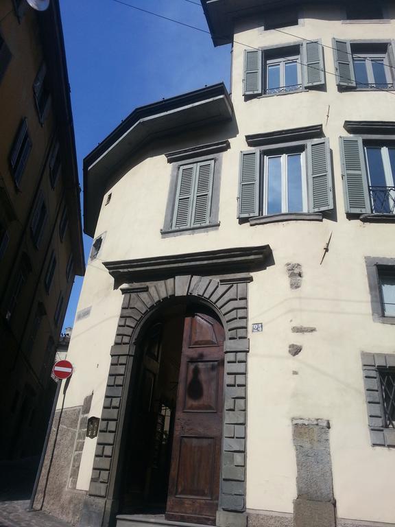 B&B Bergamo Alta ภายนอก รูปภาพ